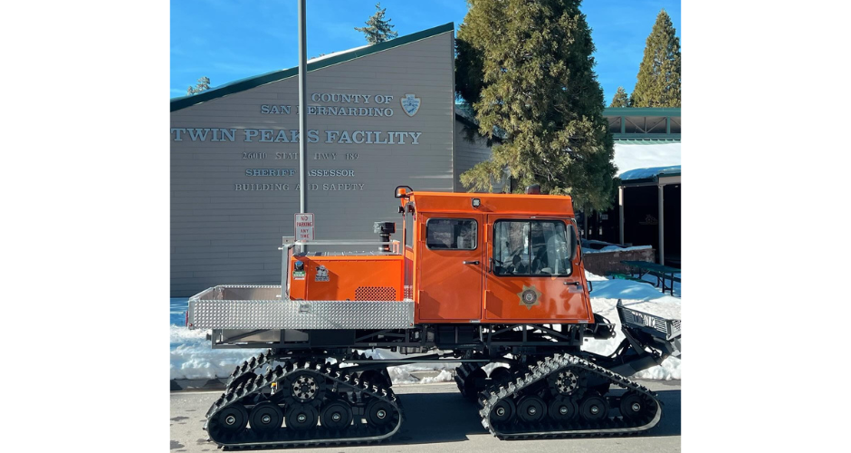 A new Sno-Cat parked in front of the Twin Peaks Sheriff's Station.